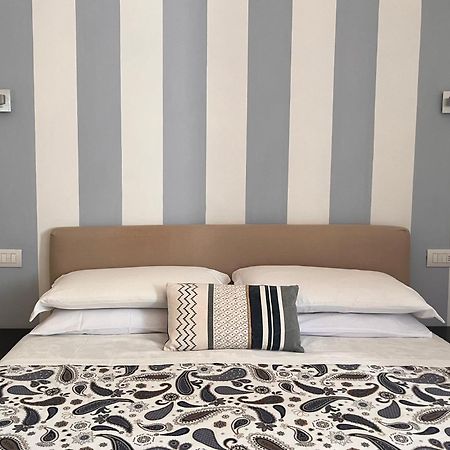Chez Andrea Apartment ลาสเปเซีย ภายนอก รูปภาพ