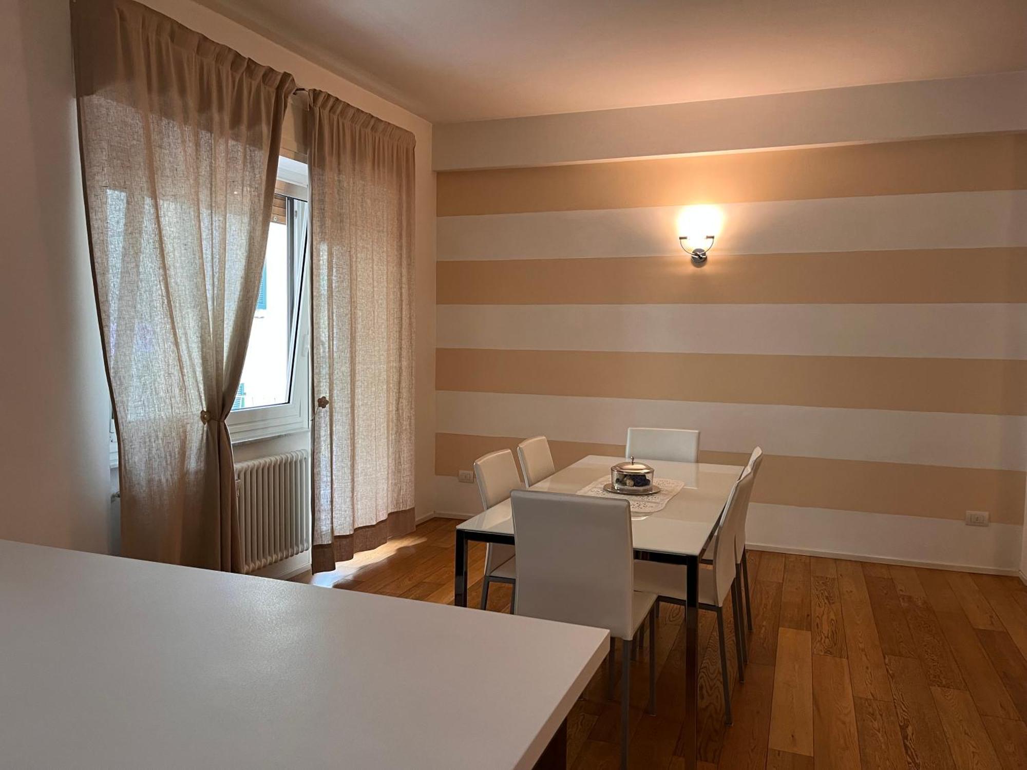 Chez Andrea Apartment ลาสเปเซีย ภายนอก รูปภาพ