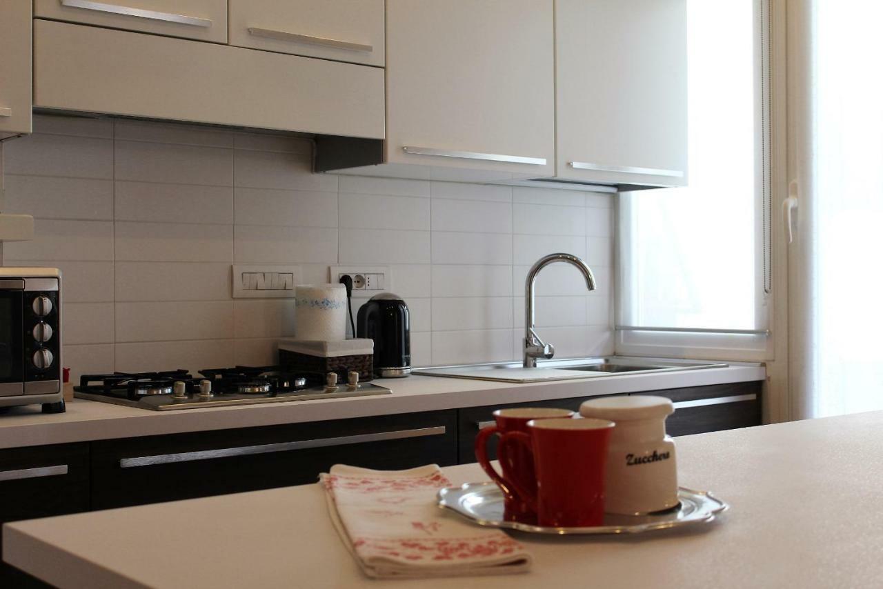 Chez Andrea Apartment ลาสเปเซีย ภายนอก รูปภาพ