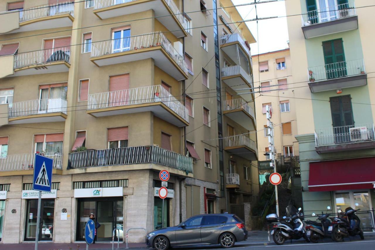 Chez Andrea Apartment ลาสเปเซีย ภายนอก รูปภาพ