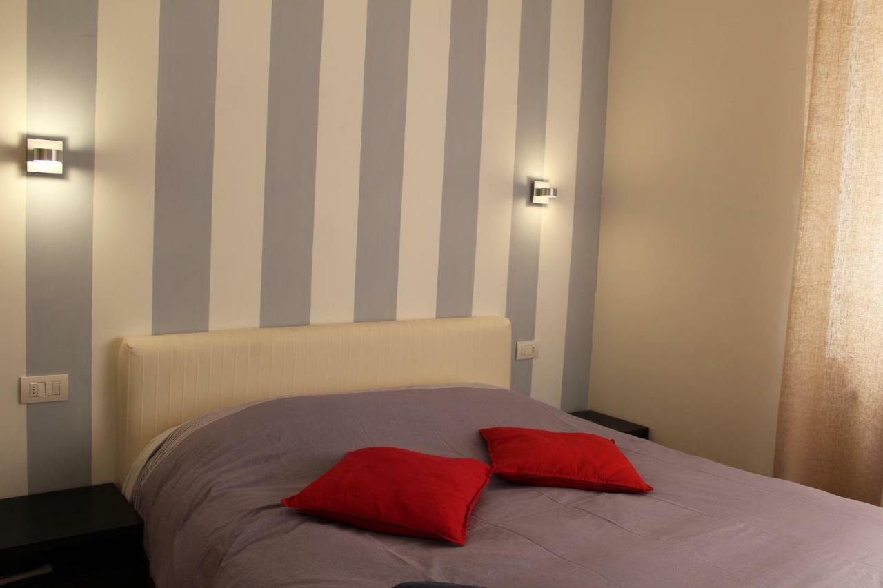 Chez Andrea Apartment ลาสเปเซีย ภายนอก รูปภาพ